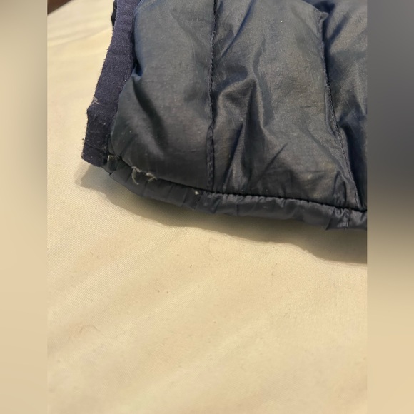 Patagonia men’s medium navy blue down sweater puffer jacket with pockets - Picture 15 of 16